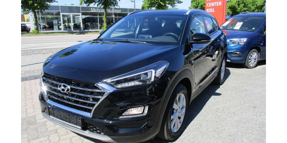 Hyundai TUCSON 32.350 km 18.900 &euro; Kiel-Kronshagen 24119