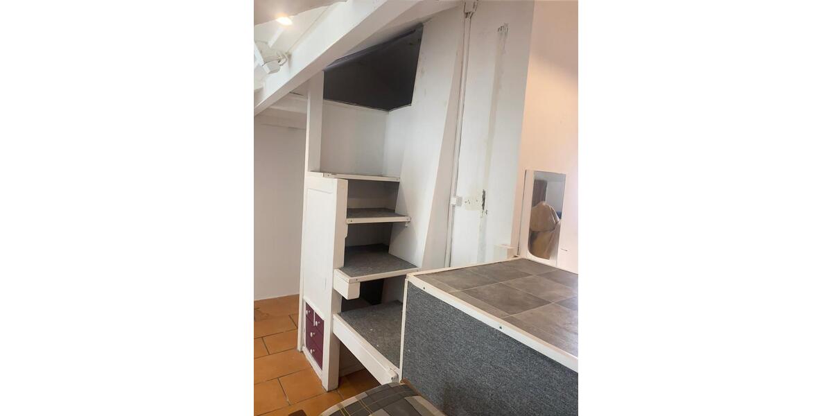 Etagenwohnung Kiel Schreventeich - 2 Zimmer, 125 m&sup2;, 650&euro; | Angebot:26042103