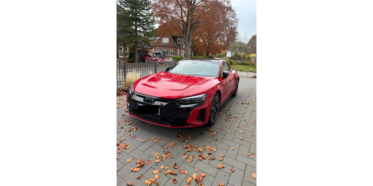 Audi RS e-tron GT 27.600 km 68.500 € Flintbek 24220