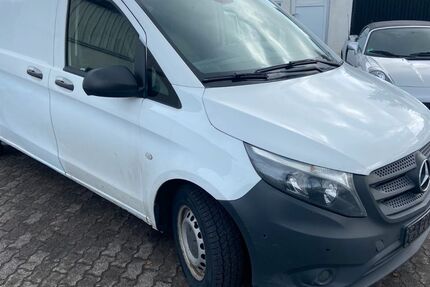 Mercedes-Benz Vito 319.438 km 9.980 &euro; Neumünster 24537