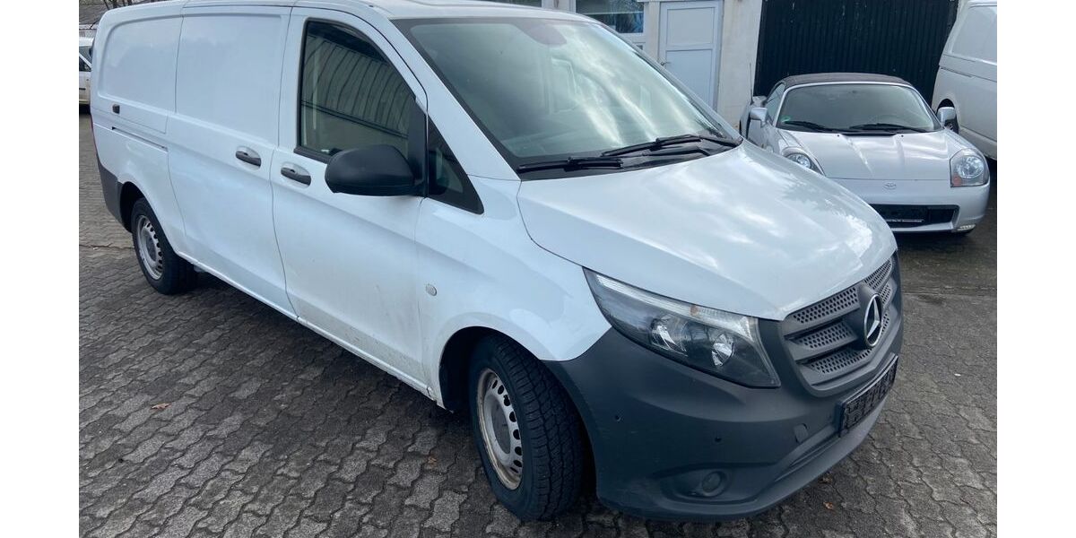 Mercedes-Benz Vito 319.438 km 9.980 &euro; Neumünster 24537