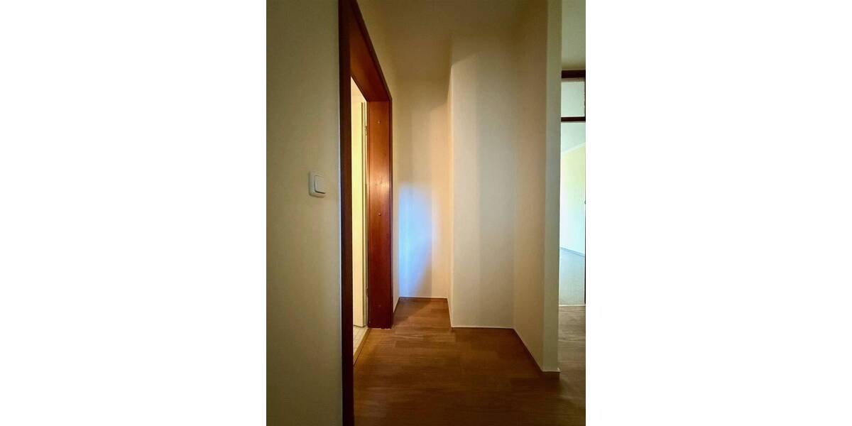 Etagenwohnung Kiel Mettenhof - 2 Zimmer, 62 m&sup2;, 125.000&euro; | Angebot:26379612