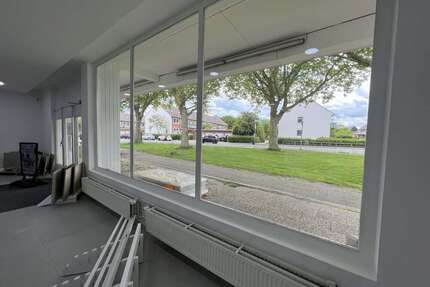 Büro in Neumünster 229.000 € 261 m²