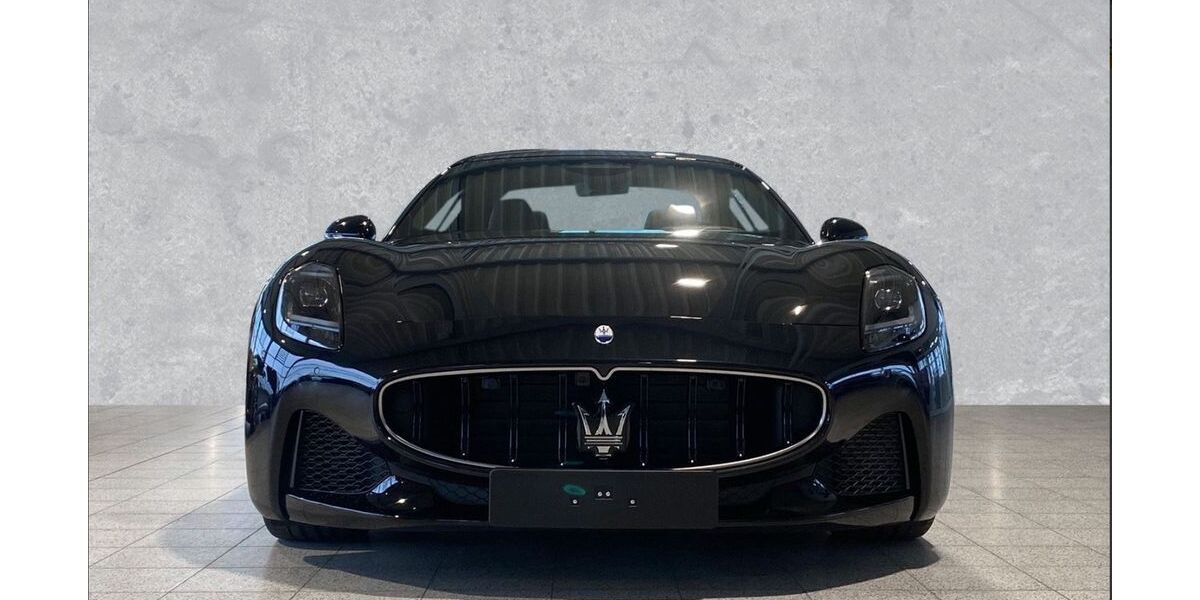Maserati Granturismo 2.000 km 134.900 € Gettorf / Kiel 24214