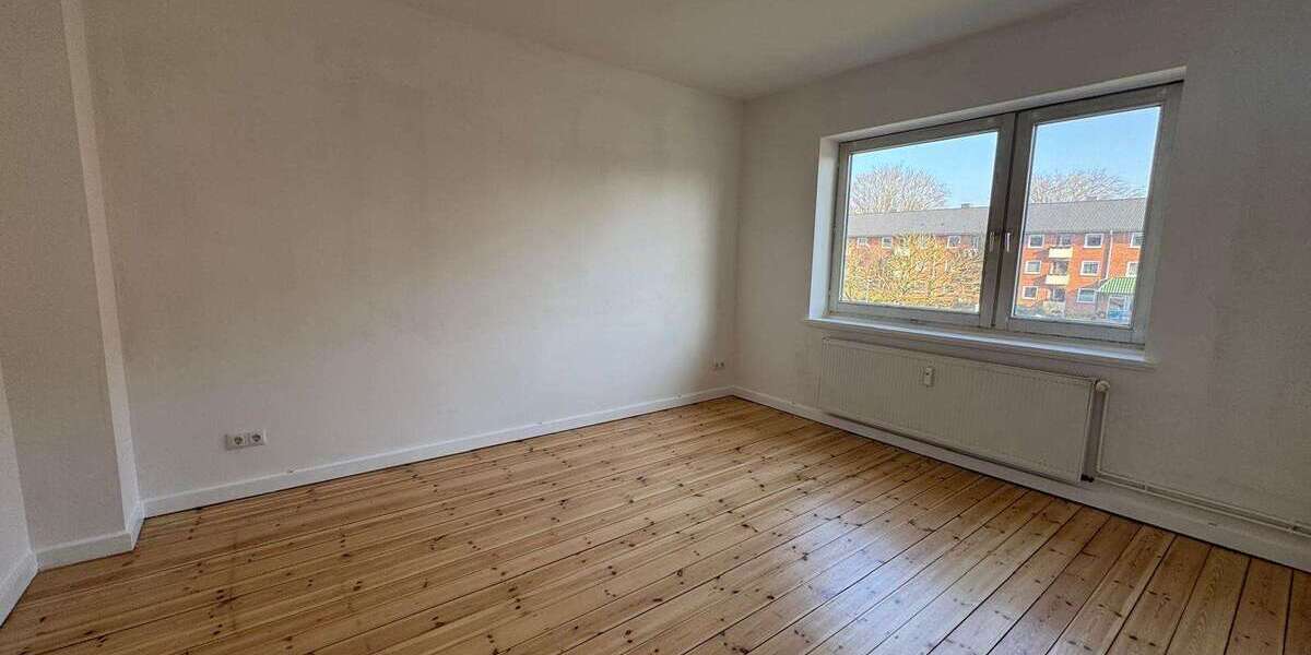Etagenwohnung Plön - 3 Zimmer, 68 m&sup2;, 580&euro; | Angebot:25283280