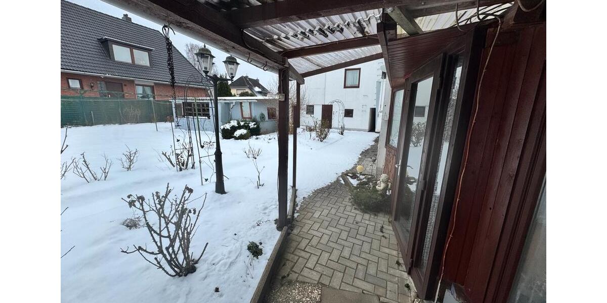 Mehrfamilienhaus, Wohnhaus Kiel Friedrichsort - 3 Zimmer, 180 m&sup2;, 450.000&euro; | Angebot:24974725