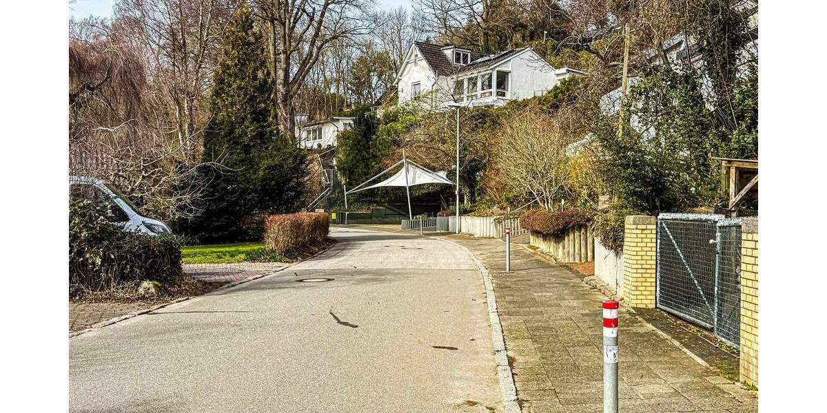 Einfamilienhaus Kiel Neumühlen-Dietrichsdorf - 8 Zimmer, 165 m&sup2;, 595.000&euro; | Angebot:25927168