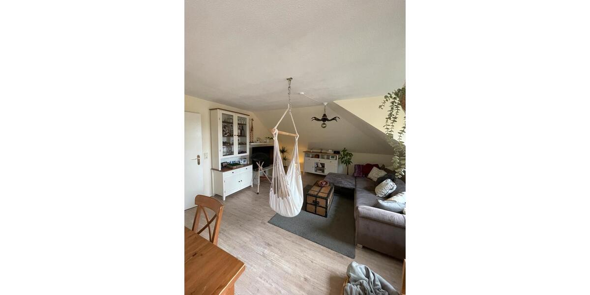 Dachgeschoßwohnung Tasdorf - 3.5 Zimmer, 76 m&sup2;, 265.000&euro; | Angebot:27078129