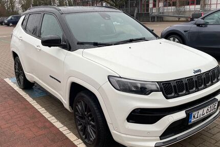 Jeep Compass 56.569 km 20.999 &euro; Kiel 24113