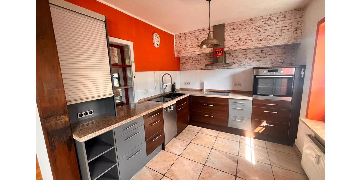Mehrfamilienhaus, Wohnhaus Büdelsdorf - 9 Zimmer, 241 m&sup2;, 509.000&euro; | Angebot:27232122