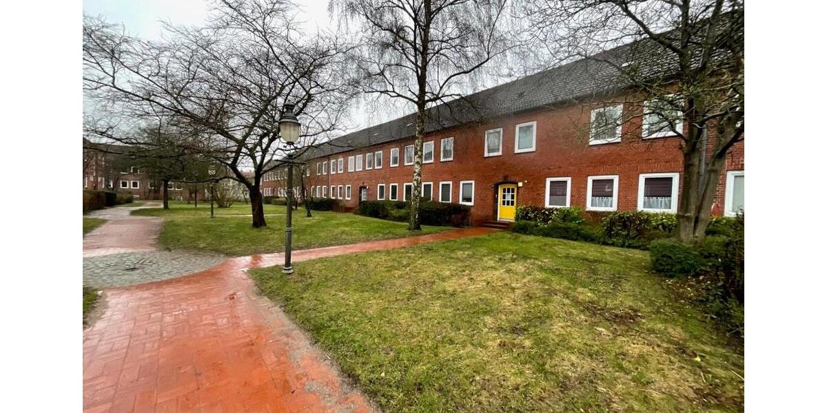 Dachgeschoßwohnung Kiel Gaarden-Ost - 1.5 Zimmer, 38 m&sup2;, 358&euro; | Angebot:25080229