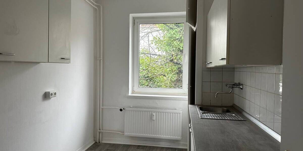 Etagenwohnung Kiel Gaarden-Ost - 2 Zimmer, 61 m&sup2;, 510&euro; | Angebot:26343184