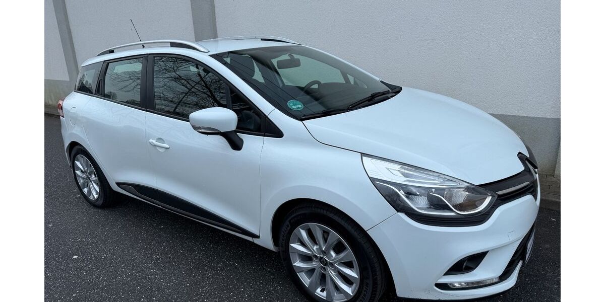Renault Clio 111.480 km 8.450 &euro; Neumünster 24536