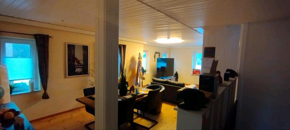 Etagenwohnung Preetz - 5 Zimmer, 100 m&sup2;, 1.200&euro; | Angebot:25381377