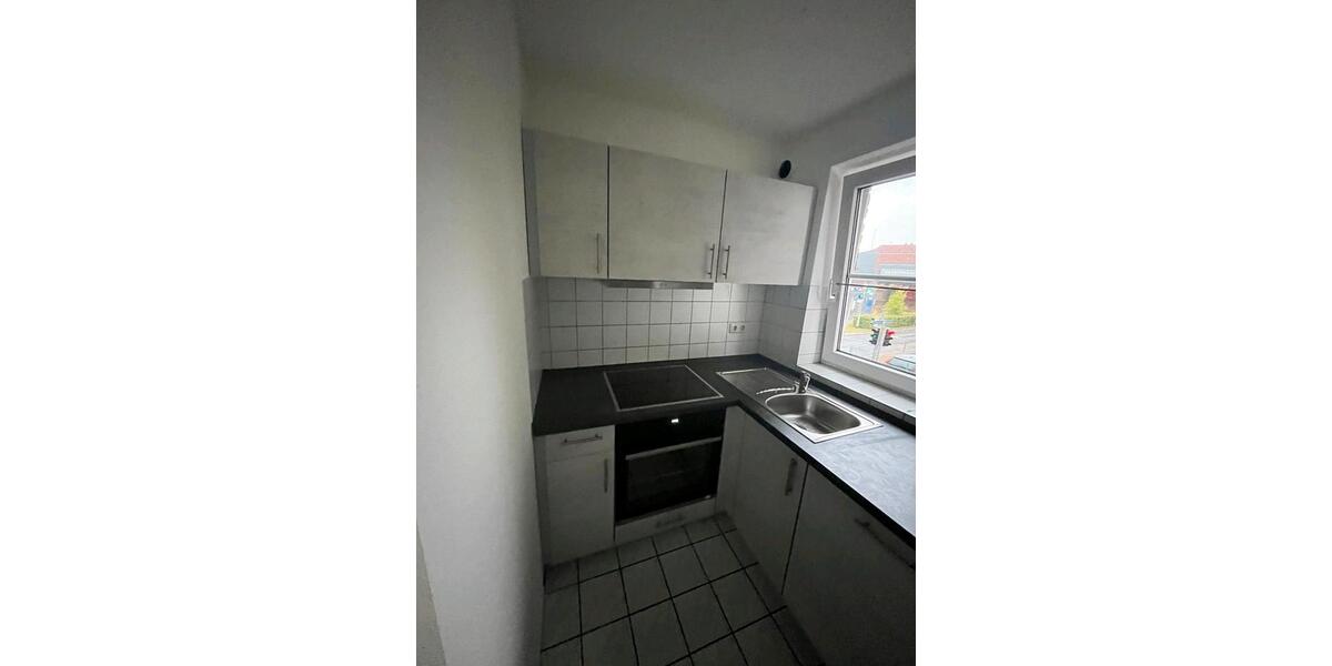 Etagenwohnung Neumünster - 2 Zimmer, 65 m&sup2;, 850&euro; | Angebot:26407993