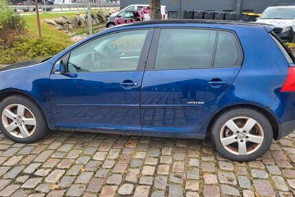 VW Golf 181.000 km 1.999 € Kronshagen 24119
