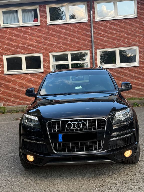 Q7