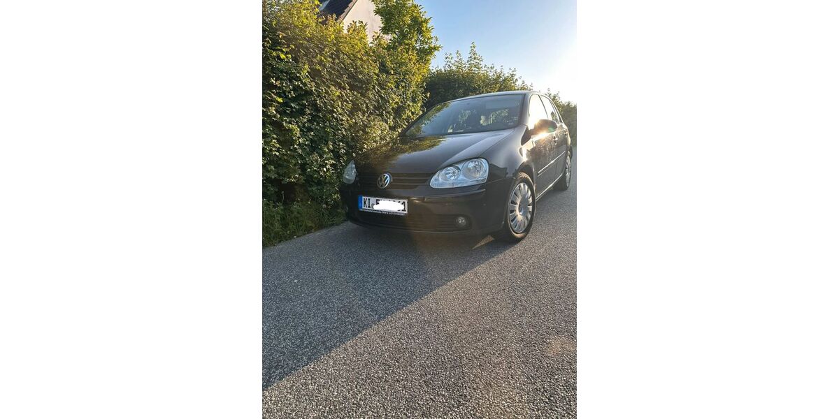 VW Golf 260.000 km 2.500 &euro; Preetz 24211