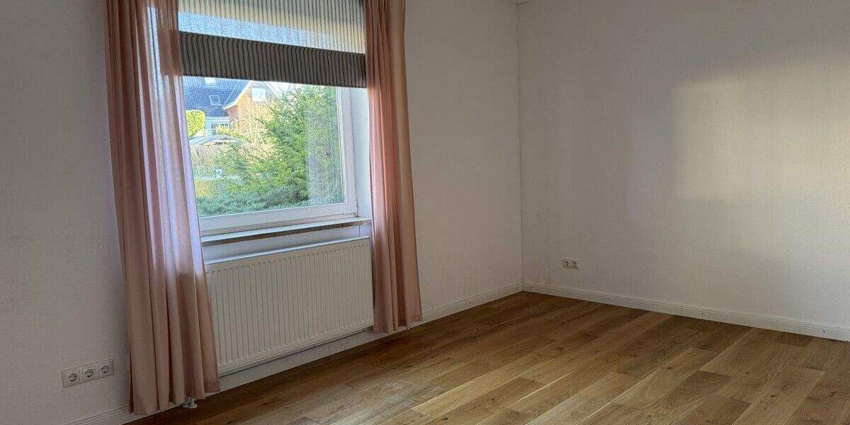 Meerblick inklusive: Renovierte Immobilie in Laboe - OTTO STÖBEN GmbH 6 zimmer