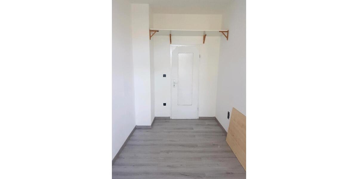 WG Zimmer 9m2 Nähe HAW 215 Kaltmiete in Dietrichsdorf 1 zimmer