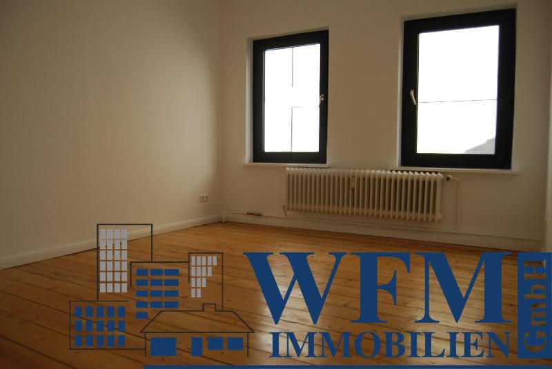 Etagenwohnung Neumünster - 5 Zimmer, 190 m&sup2;, 1.550&euro; | Angebot:26604565