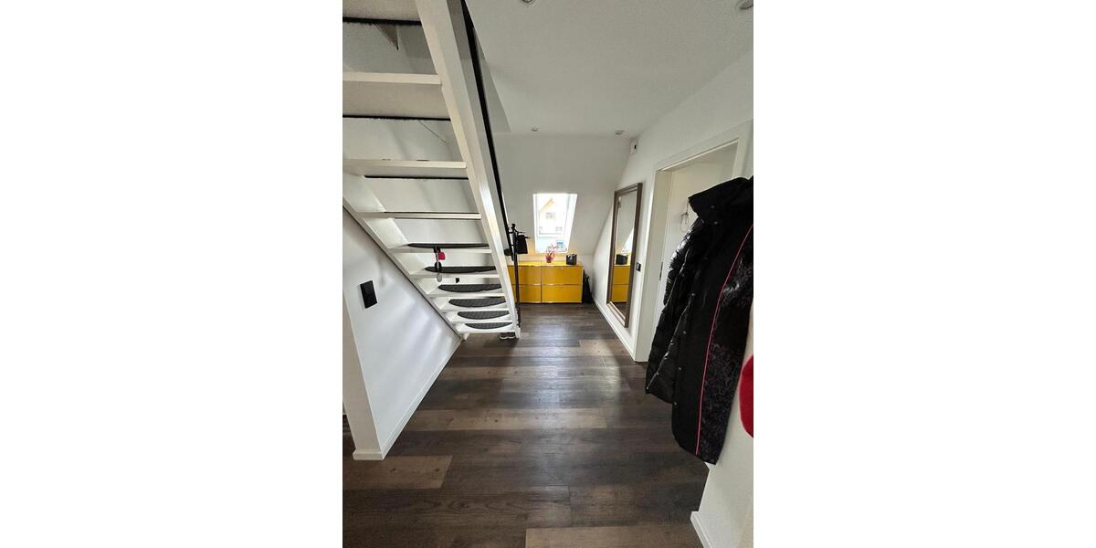 Dachgeschoßwohnung Schwentinental Klausdorf - 4 Zimmer, 115 m&sup2;, 1.920&euro; | Angebot:26342012