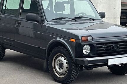 Lada Taiga