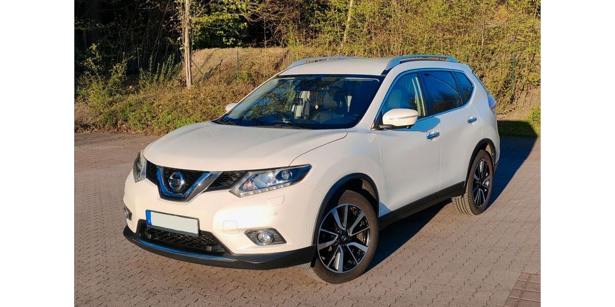 Nissan X-Trail 140.572 km 13.290 &euro; Preetz 24211