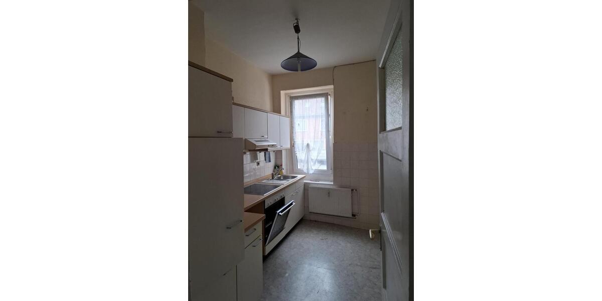 Etagenwohnung Kiel Gaarden-Ost - 2.5 Zimmer, 50 m&sup2;, 140.000&euro; | Angebot:27243539