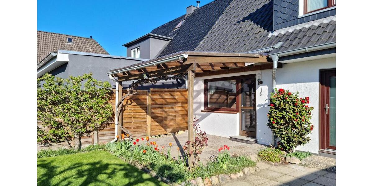 Doppelhaushälfte Neumünster Brachenfeld/Ruthenberg - 269.000&euro; | Angebot:26993827