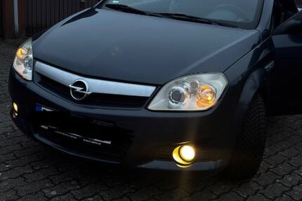 Opel Tigra 78.863 km 3.000 &euro; Preetz 24211