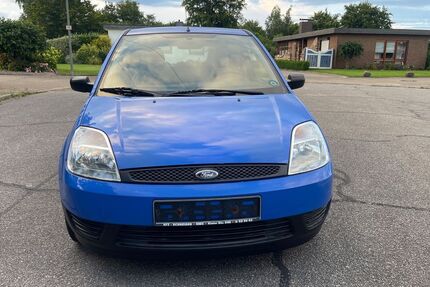 Ford Fiesta 239.000 km 1.099 &euro; Neumünster 24534