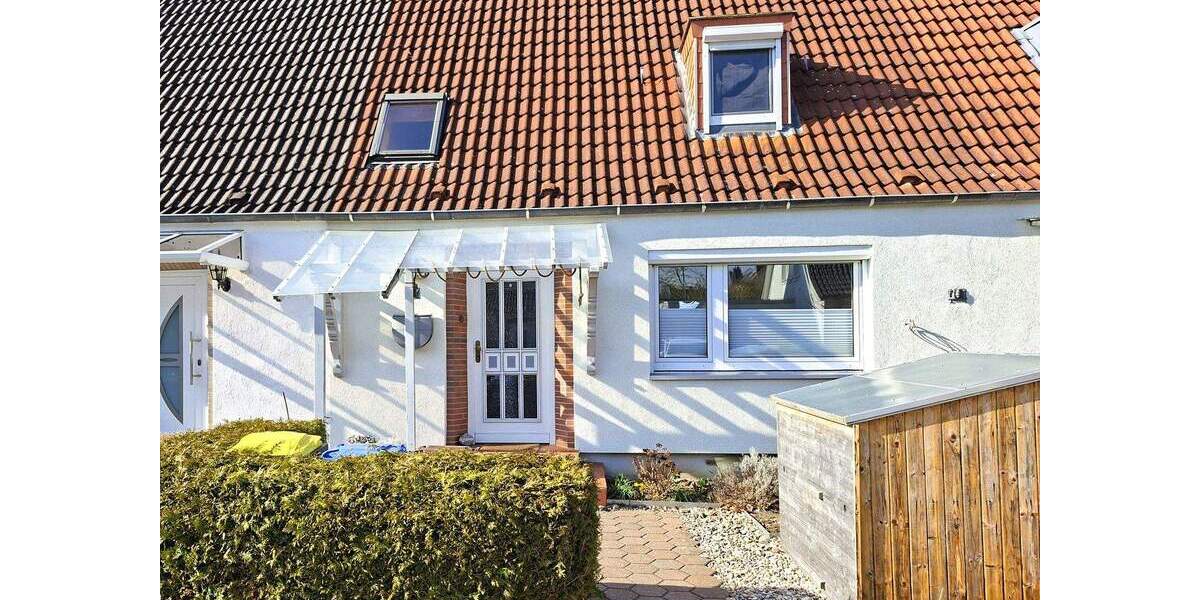 Reihenmittelhaus Kiel Suchsdorf - 3 Zimmer, 70 m&sup2;, 249.000&euro; | Angebot:25729632