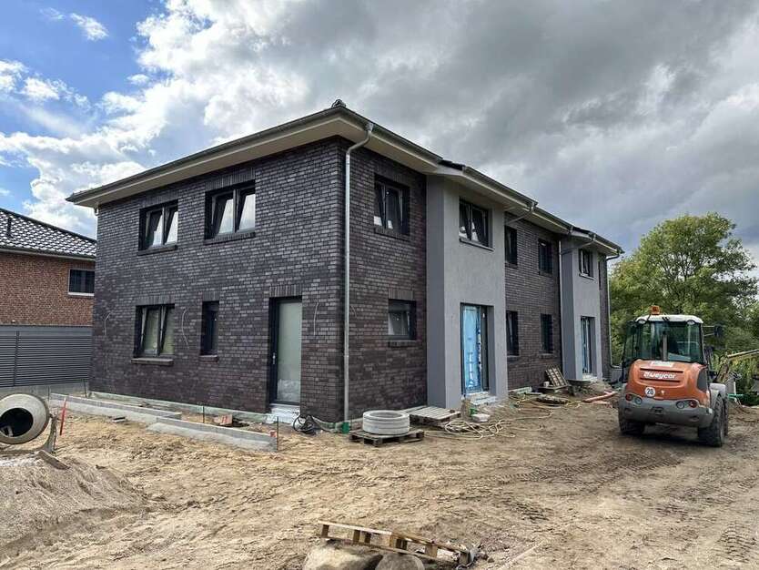 Haus zum Kaufen in Molfsee 725.000 € 171.39 m²