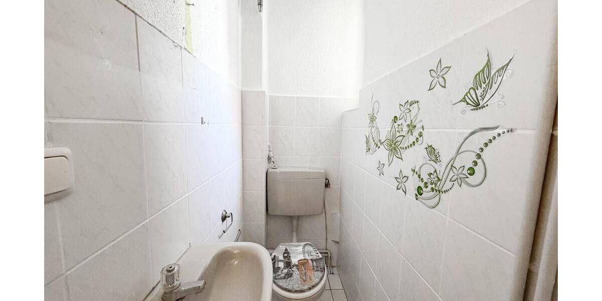 Etagenwohnung Neumünster Innenstadt - 2 Zimmer, 57 m&sup2;, 89.000&euro; | Angebot:26572693