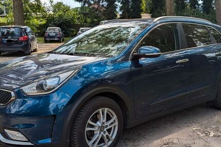 Kia Niro 75.000 km 15.400 &euro; Kiel 24105