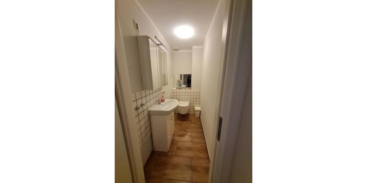 Gepflegtes Zweifamilienhaus mit gut vermieteter Ferienwohnung. zimmer