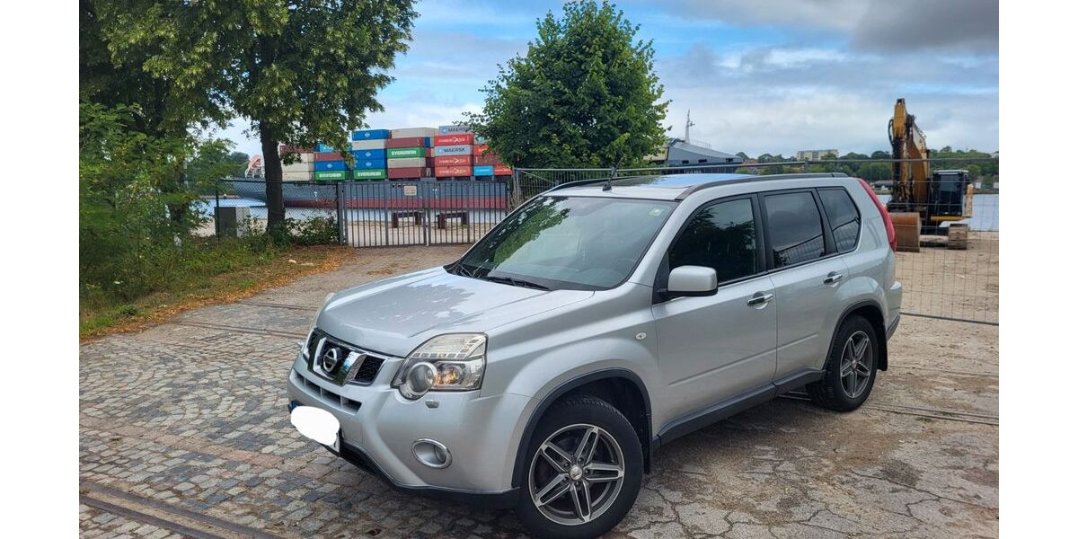 Nissan X-Trail 199.850 km 7.999 &euro; Kiel 24103