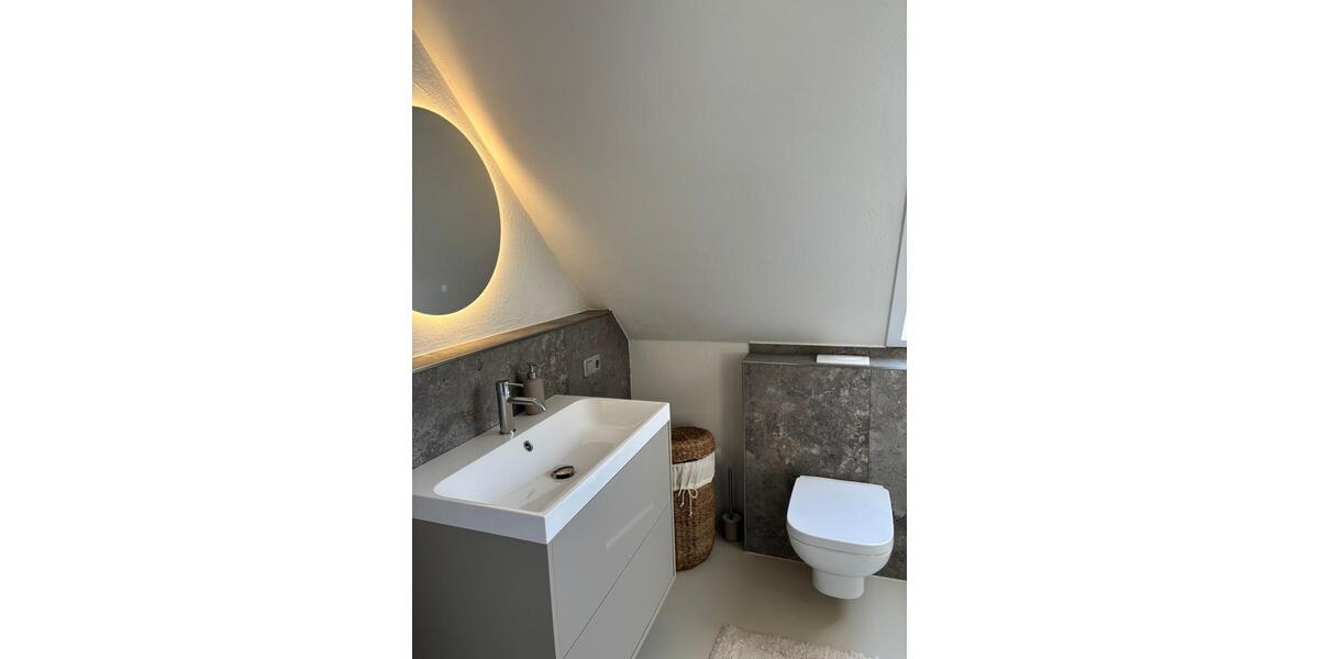 Dachgeschoßwohnung Emkendorf - 2 Zimmer, 78 m&sup2;, 750&euro; | Angebot:26236130