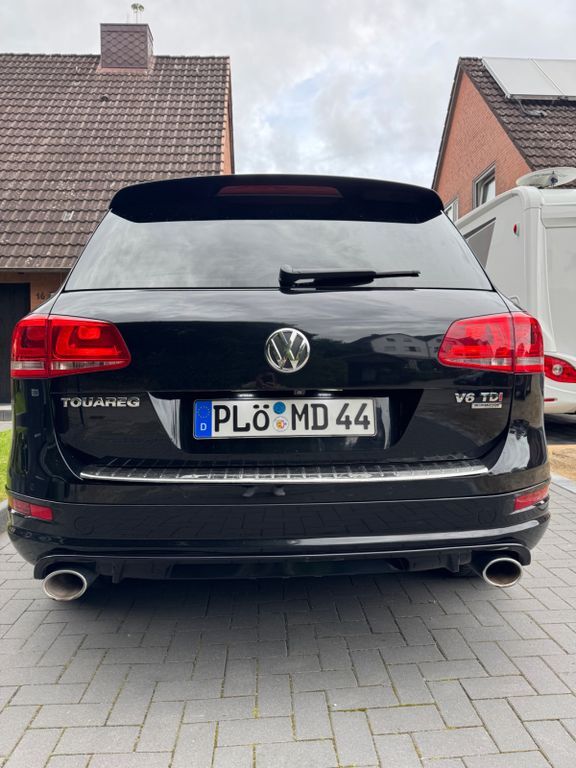 VW Touareg 195.000 km 15.200 € Schwentinental 24223