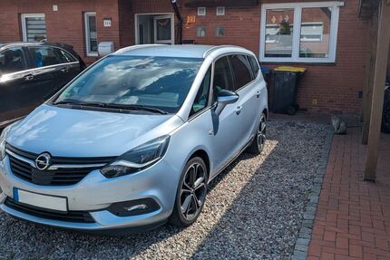 Opel Zafira 215.000 km 7.500 &euro; Osdorf 24251