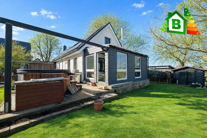 Modernisiertes Familienhaus mit viel Platz zum Leben und moderner Energietechnik - Einfamilienhaus Damendorf | Angebot:25381226