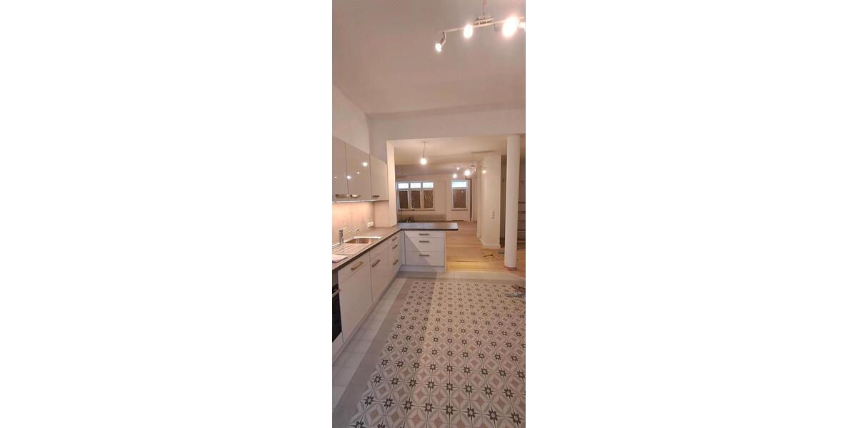 Erdgeschoßwohnung Kiel Schreventeich - 1 Zimmer, 89 m&sup2;, 1.722&euro; | Angebot:25267529