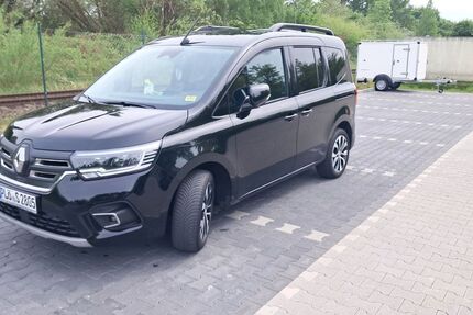 Renault Kangoo 29.235 km 29.900 &euro; PLÖN 24306