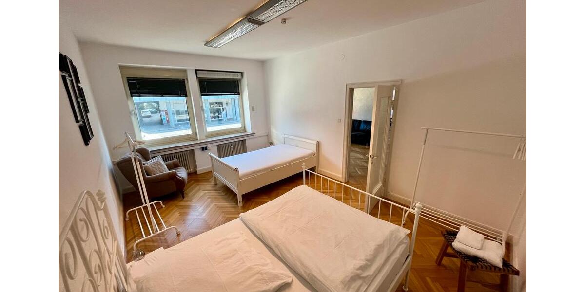 Hochparterre Neumünster - 5 Zimmer, 126 m&sup2;, 249.000&euro; | Angebot:26068815
