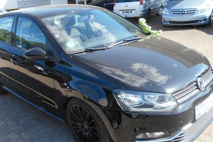 VW Polo 95.000 km 9.350 &euro; Neumünster 24539