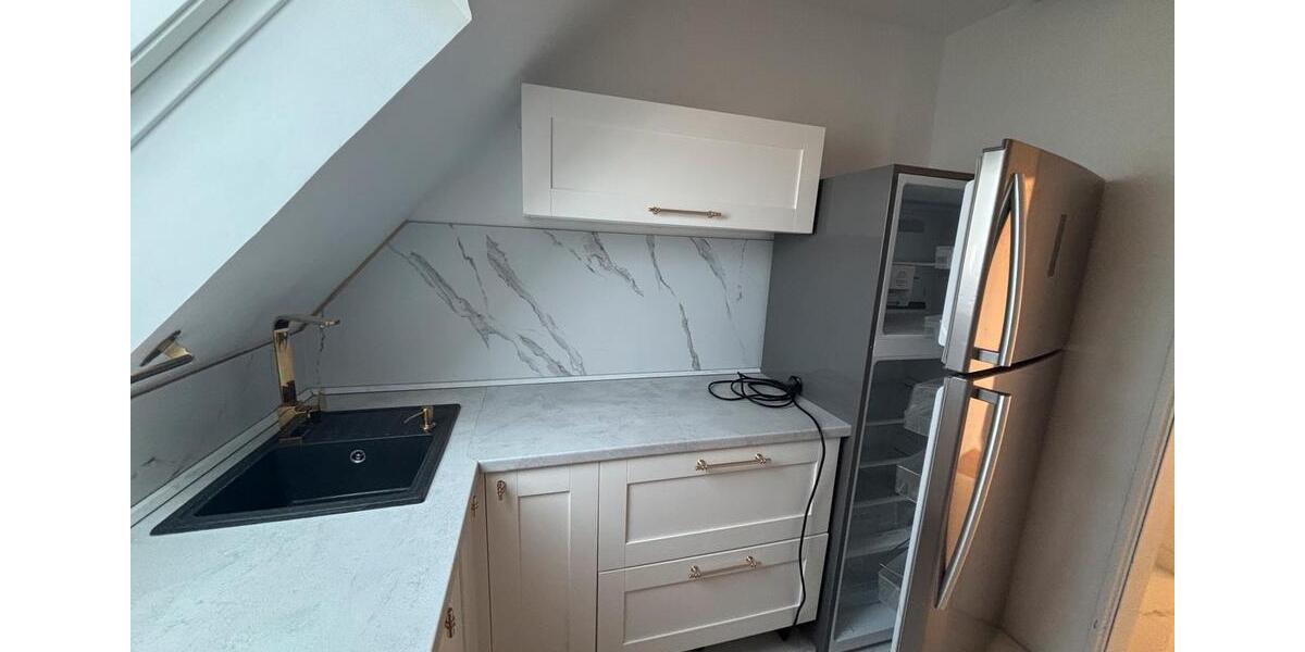 3-Zimmer-Wohnung (79 m²) im OG eines Einfamilienhauses 3 zimmer