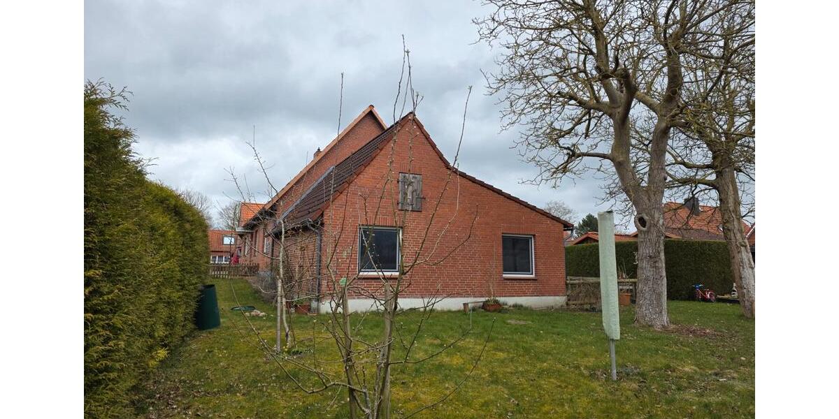 Mehrfamilienhaus, Wohnhaus Lütjenburg - 8 Zimmer, 195 m&sup2;, 400.000&euro; | Angebot:26031652