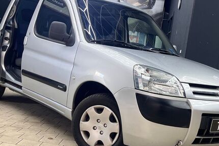 Citroen Berlingo 111.000 km 3.999 &euro; Flintbek 24220