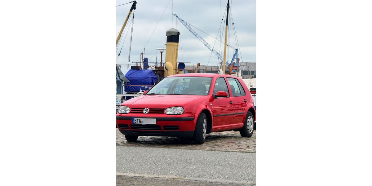 VW Golf 124.991 km 1.890 &euro; Kiel 24105